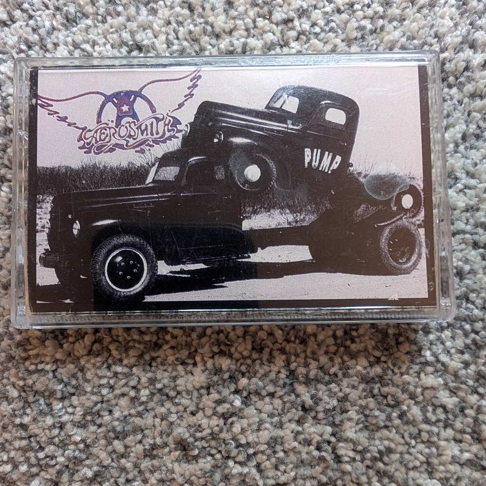 VTG Aerosmith PUMP Cassette Tape 1989 Geffen